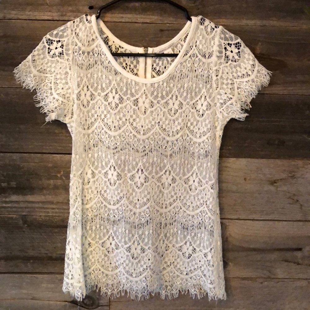 All lace white top